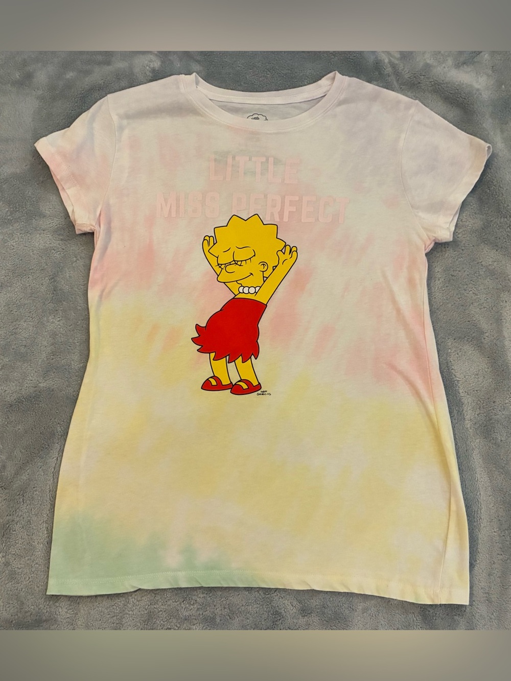 Women’s Lisa Simpson 'Little Miss Perfect' Tie-Dye Kids Tee - Red Graphic Size L